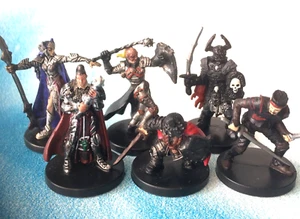 Powerful Evil Player Character Party Dungeons & Dragons Miniatures s552 - Imagen 1 de 5