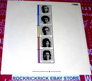 MIKE AND THE MECHANICS 7" VINYL A) SILENT RUNNING B) I GET THE FEELING 7-258908 - Picture 1 of 3