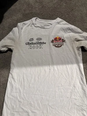 Футболка Troy Lee Designs Redbull Rampage 2023 белая и фиолетовая размер средний - Изображение 1 из 4