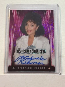 2025 Leaf Pop Century Pink Shimmer Auto Stepfanie Kramer 5/8 - Bild 1 von 2