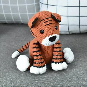 Süßes Amigurumi Tiger Spielzeug - Handarbeit gehäkelt Tiger - besonderer Tiger für Baby Geschenk - Bild 1 von 3