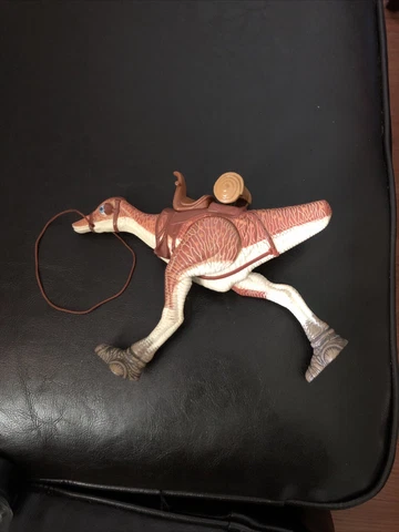 1998 Hasbro Star Wars KAADU Gungan Riding Beast Creature 6" EPISODE 1 Figure Toy Cover