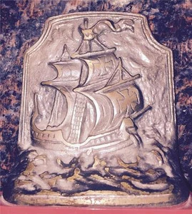 Pair of 5 1/2"  HEAVY Cast vintage Carrack Ship bookends w/cast iron bases - Picture 1 of 1
