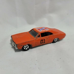 1981 Warner Bros. ERTL Dukes of Hazzard General Lee fundido a presión 1/64 Dodge Charger - Imagen 1 de 10
