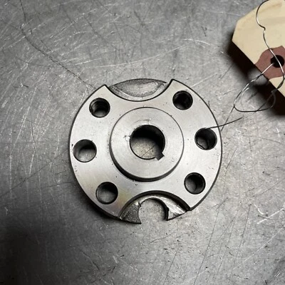 OEM GOOD USED JOHN DEERE YANMAR DIESEL 3TNV70-KJLT INJECTOR PUMP GEAR FLANGE - Image 1 of 2