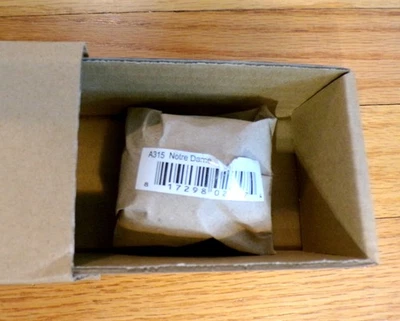 Casco de fútbol americano irlandés de lucha Nora Fleming NOTRE DAME Mini A315, nuevo Foto 1 de 3