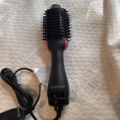 Revlon One-Step Volumizer Hair Dryer and Hot Air Brush New - Image 1 of 4