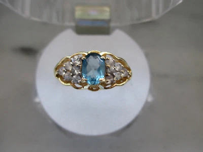 14k Oro Amarillo Natural Azul y Blanco Anillo Topacio - Imagen 1 de 4