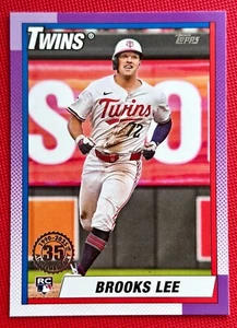 2025 Topps Series 1 Baseball - Brooks Lee #T90-24 1990 Anniversary  - Bild 1 von 2