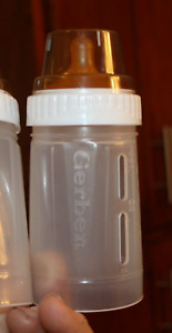 2 NEW 4oz GERBER DISPOSABLE DROP-IN STYLE BABY Bottles Latex Nursery Nipples