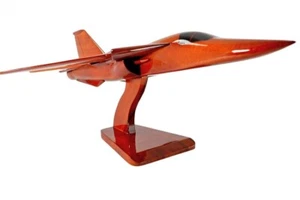 F-111 Aardvark - Picture 1 of 4