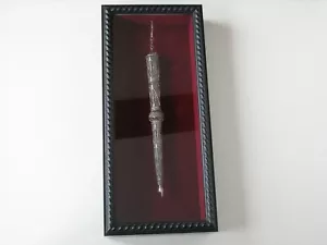 Vtg Framed Silver Large 10.5"in Filigree Yad Torah Pointer Judaica w/ Shadow Box - Picture 1 of 12