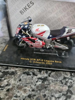 Ixo Colin Edwards 2002 Laguna Seca Honda Vtr - Image 1 of 2