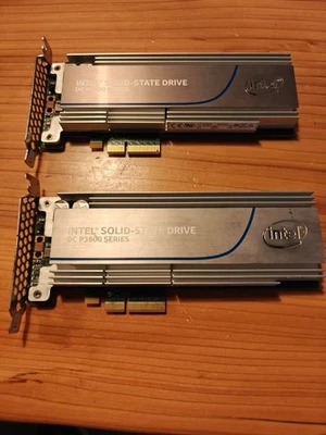 英特尔 DC P3600 1.6TB 固态硬盘,NVMe,内置固态硬盘(SSDPEDME016T4) — 第 1/4 张图片