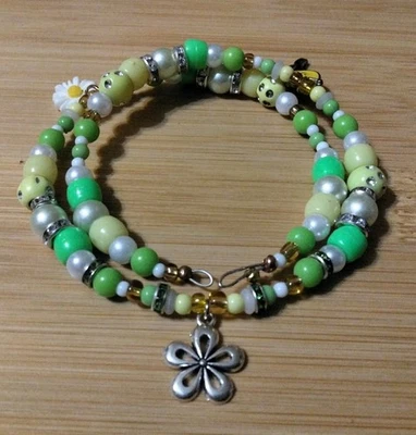 Handmade 14.5in Wrap Bracelet-Plastic, Glass Rhinestone Spacers-3 Flower Charms. - Image 1 of 4