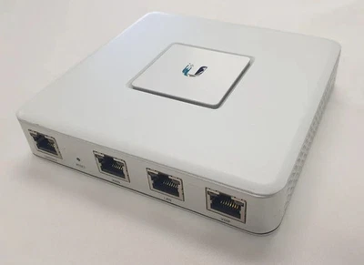 (Wi1) Ubiquiti Networks Unifi Security Gateway Router (USG) Foto 1 de 4