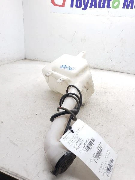 Toyota MR2 2001 Spyder parabrisas lavadora depósito montaje  Foto 1 de 4