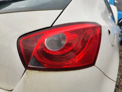 SEAT IBIZA S 2008-2015 LUZ TRASERA/TRASERA EN CARROCERÍA (LADO CONDUCTOR Foto 1 de 3