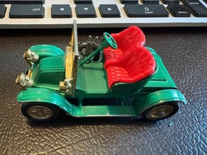 Vintage Lesney Matchbox Models of Yesteryear  No 2 1911 Renault Green England - Picture 1 of 3