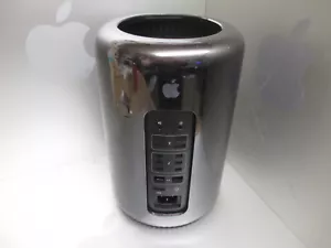  Apple Mac Pro 6.1 A1481 2013 3,5GHz Xeon 6-Core D300 2GB - 32GB RAM 128GB SSD - Bild 1 von 16
