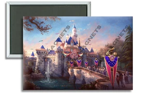 Castillo del 70 aniversario de Disneyland 2025 imán de refrigerador de 2" x 3" - Imagen 1 de 3