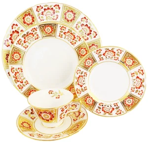 RED PANEL by Royal Crown Derby 5 piece Place Setting NEW NEVER USED made England - Picture 1 of 4