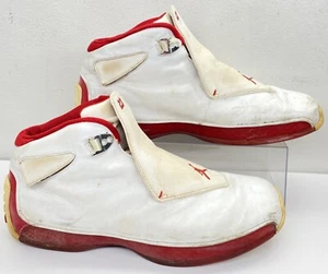 2003 Nike Air Jordan 18 OG White Varsity Red Sneakers 305869-161 Men's 11.5 US - Picture 1 of 22