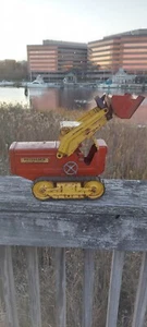 Nylint #3100 Red Pressed Steel Hough Payloader Front End Loader Tractor Toy - Picture 1 of 9