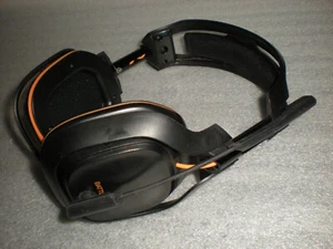 ASTRO BATTLEFIELD A50 PC Replacement Gaming Headset ONLY NO DOCK TRANSMITTER - Picture 1 of 19