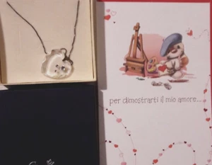 Collanina in metallo con ciondolo a forma di cuore in vetro lunga cm 42 nuova - Foto 1 di 14