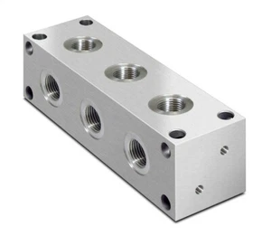 Collettore idraulico in acciaio tipo T, 3 stazioni, ingresso 1/4" BSP, 1/4" BSP Service por - Foto 1 di 1