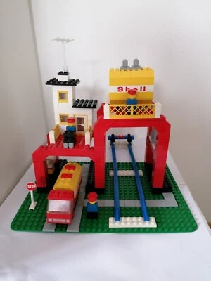 Lego 149 Fuel Refinery Vintage von 1976 komplett in gutem Zustand - ohne OBA - Bild 1 von 2