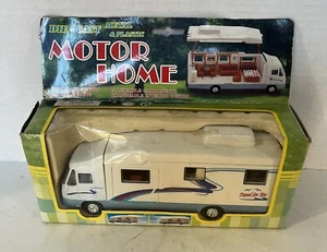 Die-Cast Motor Home Moveable Parts Changeable Interior Design Pull Back Action - Picture 1 of 10
