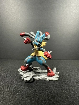 Boneco Mega Lucario ex APENAS - Pokémon - Coleção de bonecos Mega Lucario ex - Imagem 1 de 4