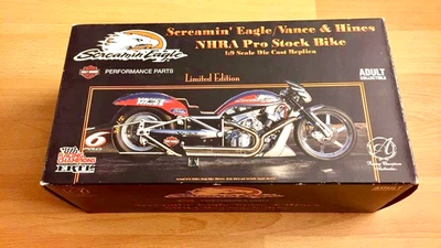 Modellino ERTL moto Harley American Muscle Screamin' Eagle/Vance & Hines NHRA - Imagen 1 de 3