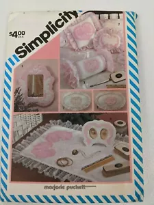 6139 Vintage Simplicity Sewing Pattern Quilted Accessories Pillow - Picture 1 of 2