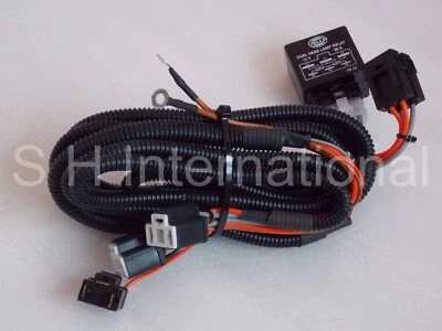 Hella 329.317-001 H4 Headlight Headlamp Relay With Wiring Harness 90/100W - Image 1 of 4