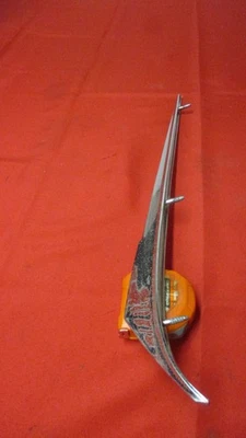 Pontiac Hood Molding Ornamento 1965 Catalina Bonneville Parisienne Foto 1 de 4