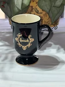 Tazza con piedistallo in ceramica nera e oro Harrods - Foto 1 di 8