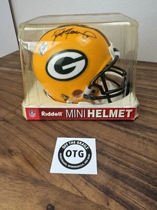 Von Brett Favre signierter Green Bay Packers Minihelm - Bild 1 von 3