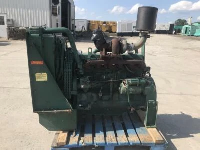 Motor John Deere 165 HP, 6068TF150, año 1999, aprox. 5.000/7.000 horas Foto 1 de 4