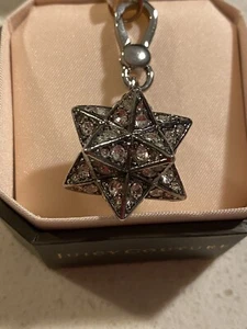 Juicy Couture Silver Tone PAVE Star bracelet or Necklace Charm 2010 - Picture 1 of 10