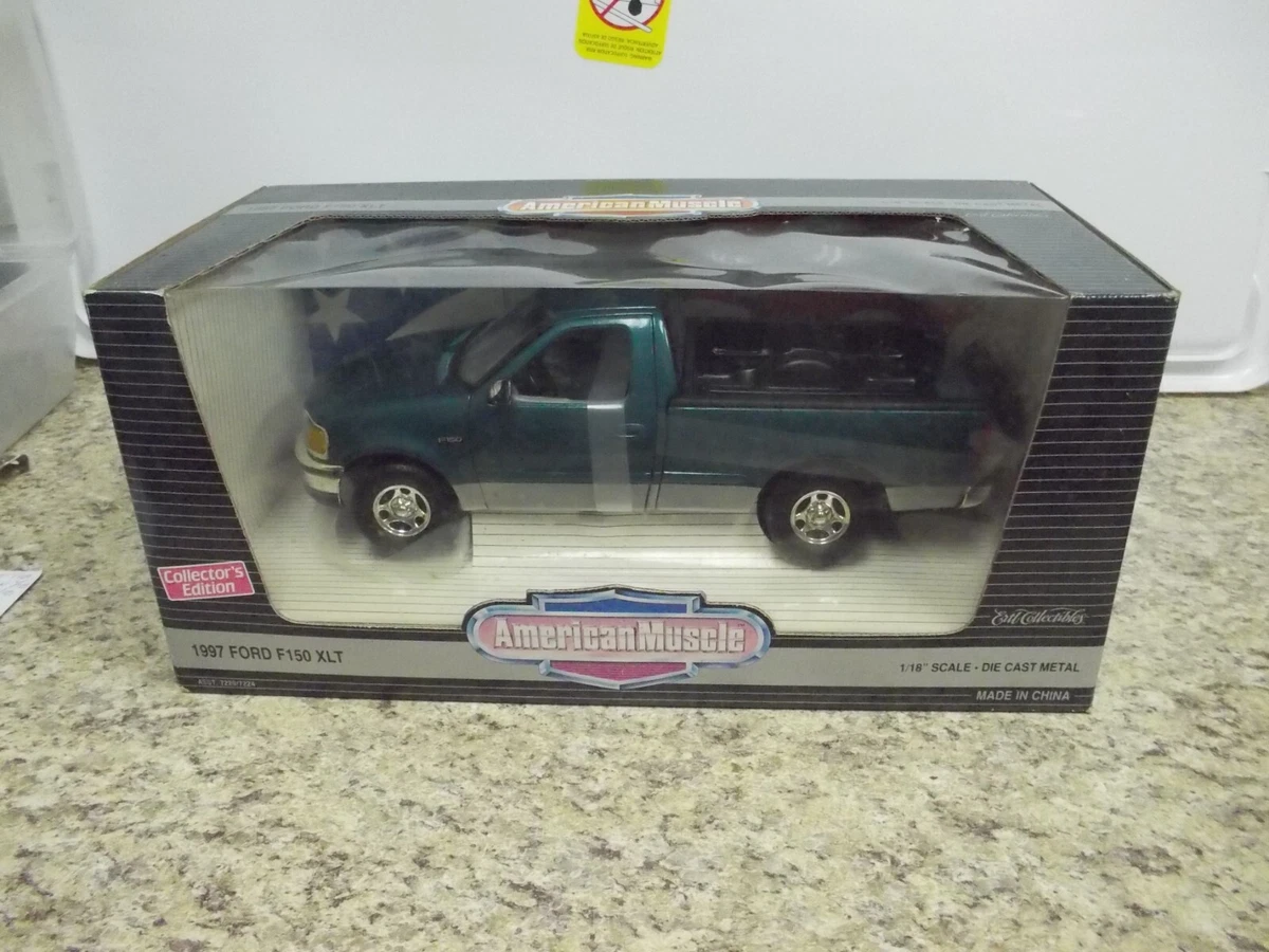 American Muscle 1997 Ford F150 XLT Pickup 1/18 Die Cast NIB In Box