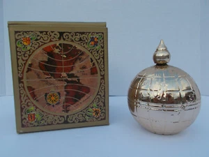 BOTELLA COMPLETA De Colección Avon A Man's World Windjammer Después del Afeitado NUEVA En Caja - Imagen 1 de 7