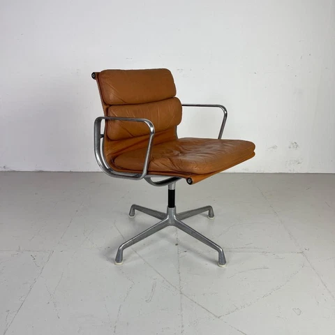 VINTAGE EAMES HERMAN MILLER LIGHT TAN BROWN  LEATHER SOFT PAD GROUP CHAIR #3871 Cover