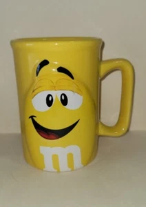 3D "OFFICIAL LICENSED M&M's PRODUCT" 12 OZ. YELLOW COFFEE MUG CUP  - Picture 1 of 8