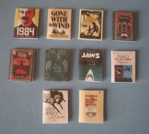 Dolls House miniatures accessories - Classic books set 1 - Picture 1 of 1