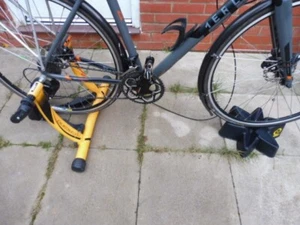 Elite Crono Turbo Trainer mit Cycleops Vorderradlift in Top gebraucht - Bild 1 von 18