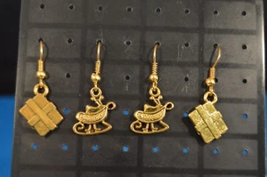 Lot of 2 Pairs EARRINGS Christmas Sleigh Gifts NEW! Fashion Jewelry USA SELLER!! - Picture 1 of 7