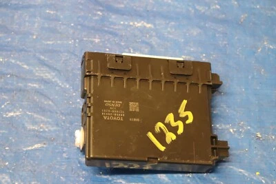 Lexus RC-F 2015 cupé F-Sport tracción trasera 5,0 L OEM unidad de módulo amplificador de aire #1235 Foto 1 de 4